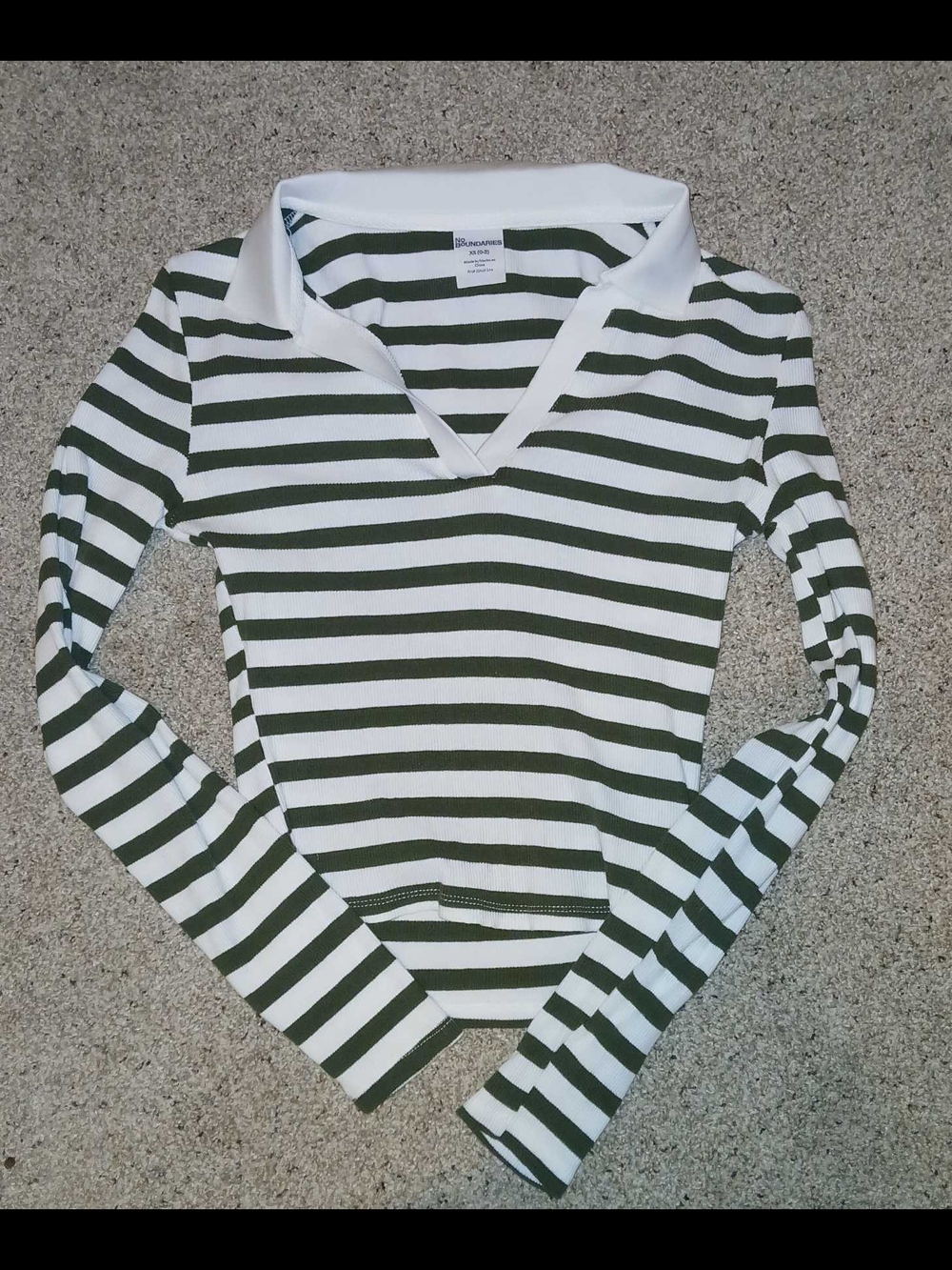 No Boundaries White & Dark Green Striped V-Neck Polo Long Sleeve Top